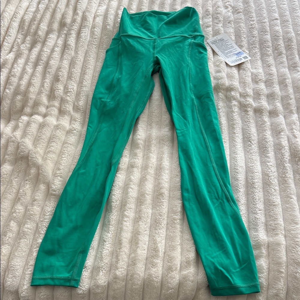 Lululemon Align Pant 25” leggings w pockets NWT!  Size 2